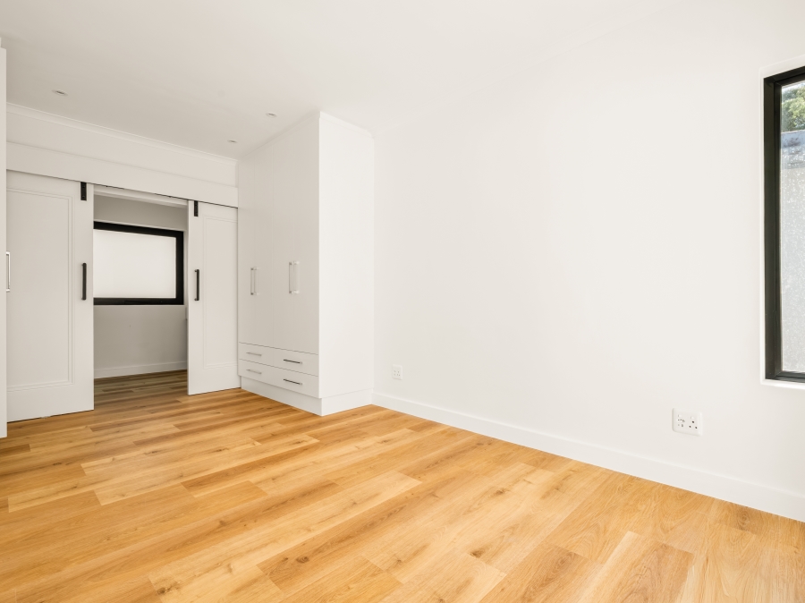 3 Bedroom Property for Sale in Leisure Isle Western Cape